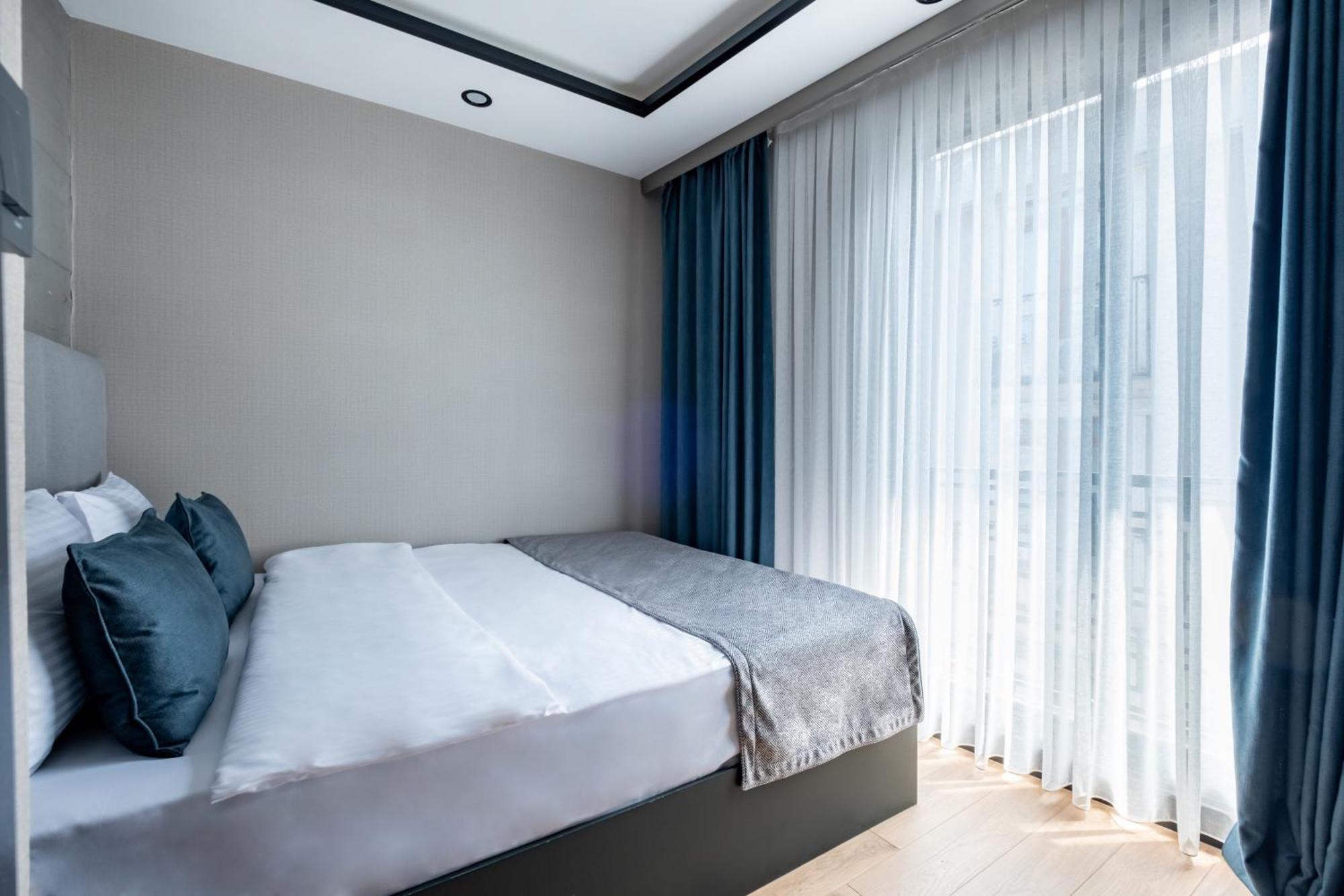 The Row Suites Taksim Istanbul Exterior foto