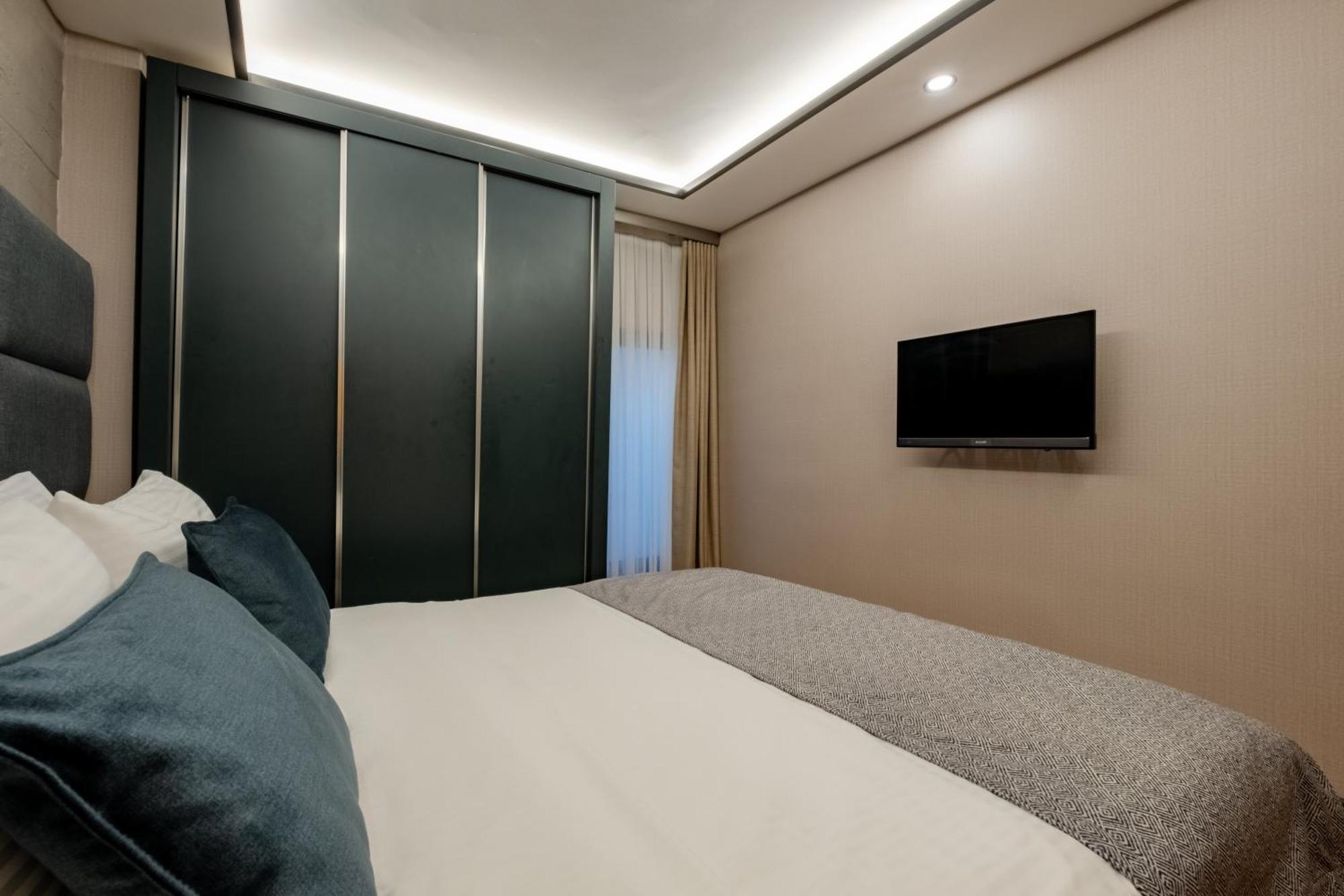 The Row Suites Taksim Istanbul Exterior foto