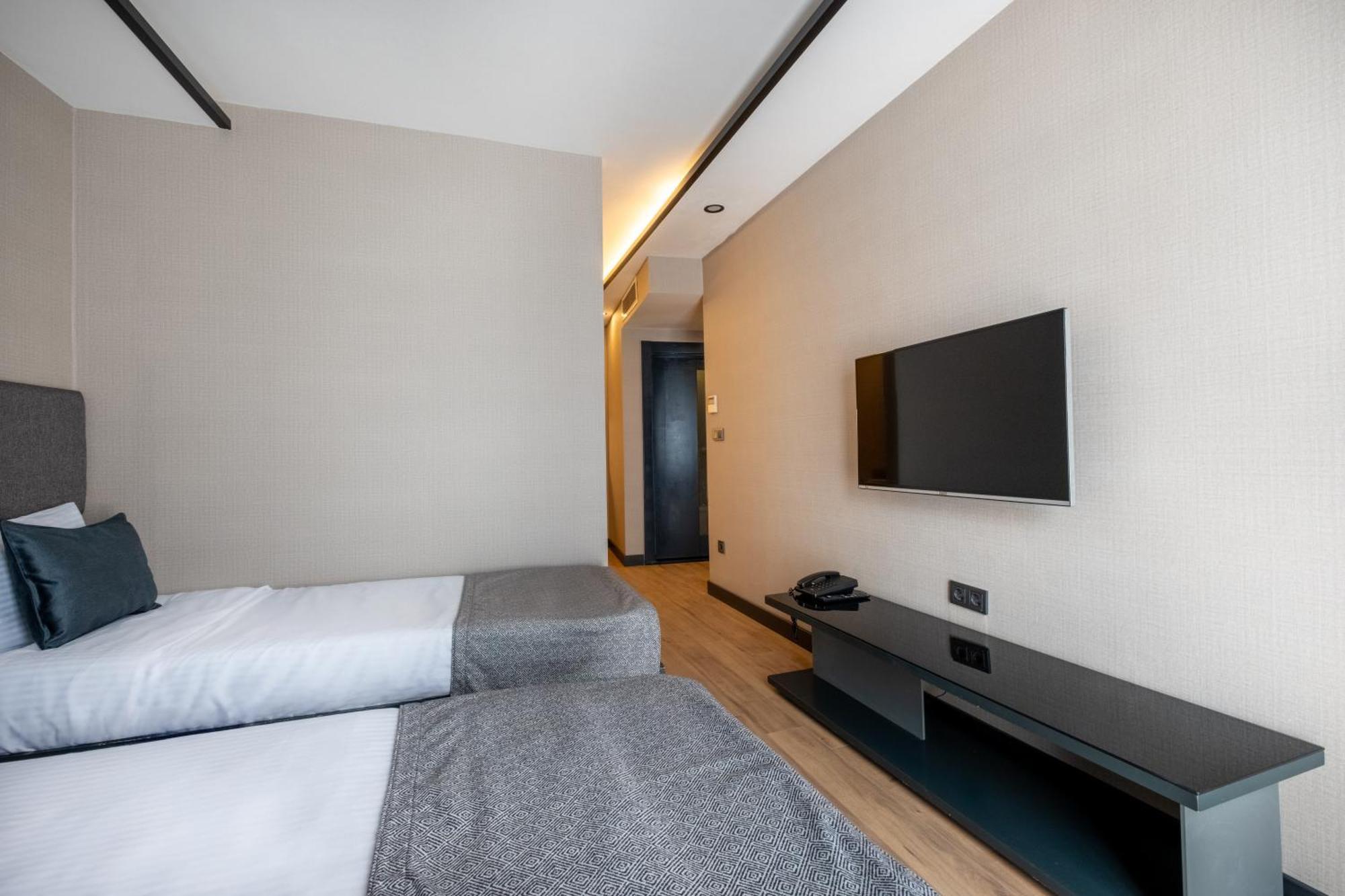 The Row Suites Taksim Istanbul Exterior foto
